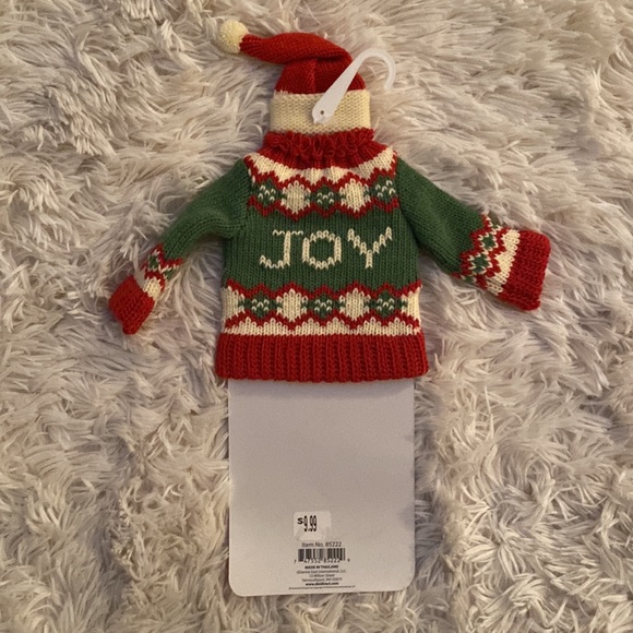 Holiday Gift Wrap Knit ‘JOY’ Sweater & Hat Bottle Topper 💗 Green & Red - Picture 6 of 13